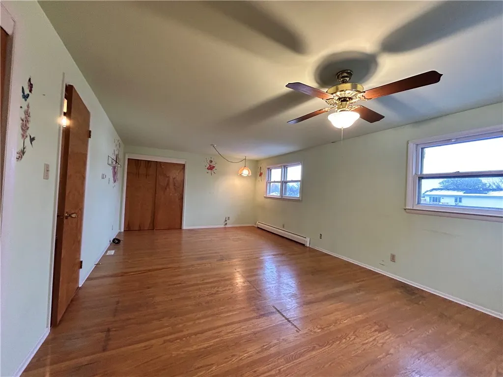 3400 Lake Road North, Clarkson, New York 14420, Clarkson, New York 14420, 3 Bedrooms Bedrooms, 4 Rooms Rooms,1 BathroomBathrooms,Residential,For Sale,3400 Lake Road North, Clarkson, New York 14420,0,R1650417