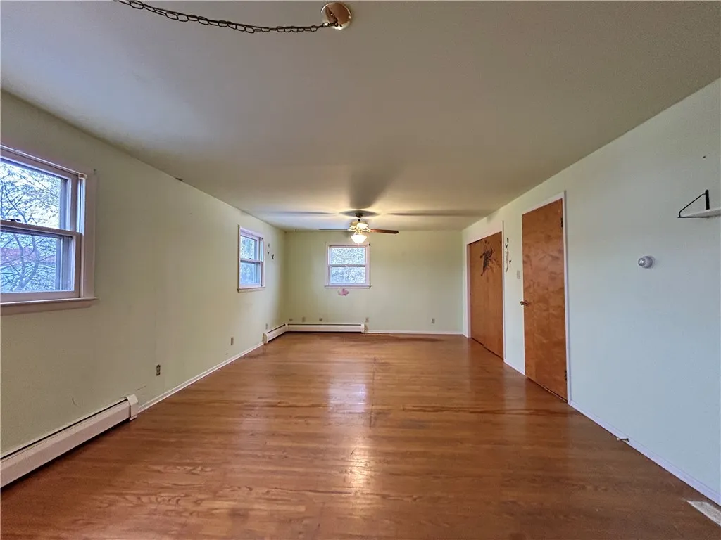 3400 Lake Road North, Clarkson, New York 14420, Clarkson, New York 14420, 3 Bedrooms Bedrooms, 4 Rooms Rooms,1 BathroomBathrooms,Residential,For Sale,3400 Lake Road North, Clarkson, New York 14420,0,R1650417