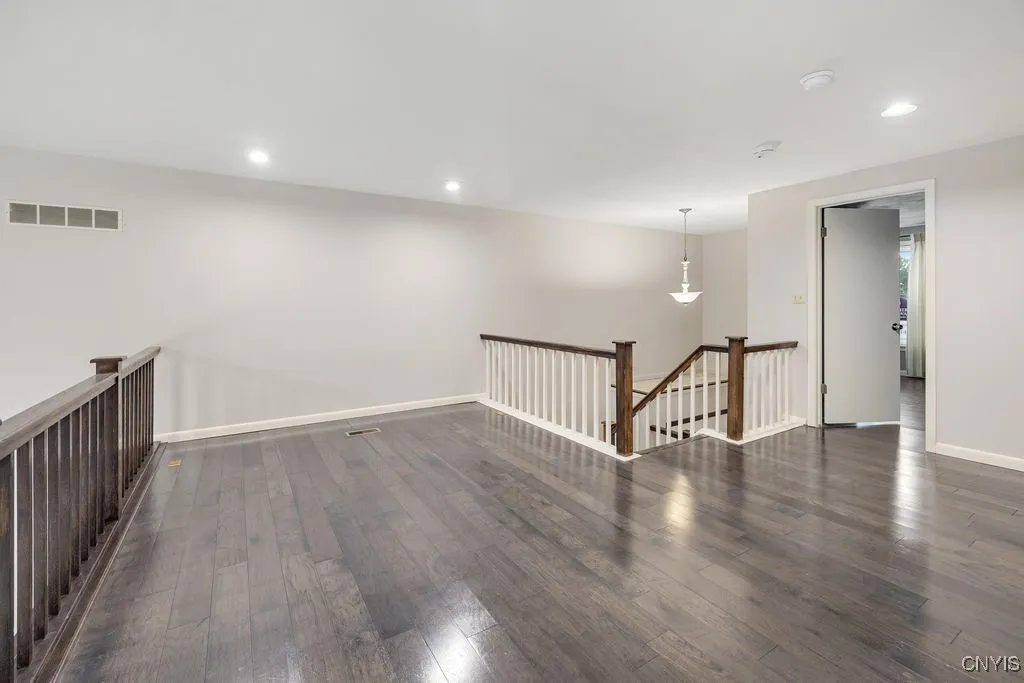 6208 Royal Birkdale, Dewitt, New York 13078, De Witt, New York 13078, 2 Bedrooms Bedrooms, 9 Rooms Rooms,3 BathroomsBathrooms,Residential,For Sale,6208 Royal Birkdale, Dewitt, New York 13078,0,S1650326