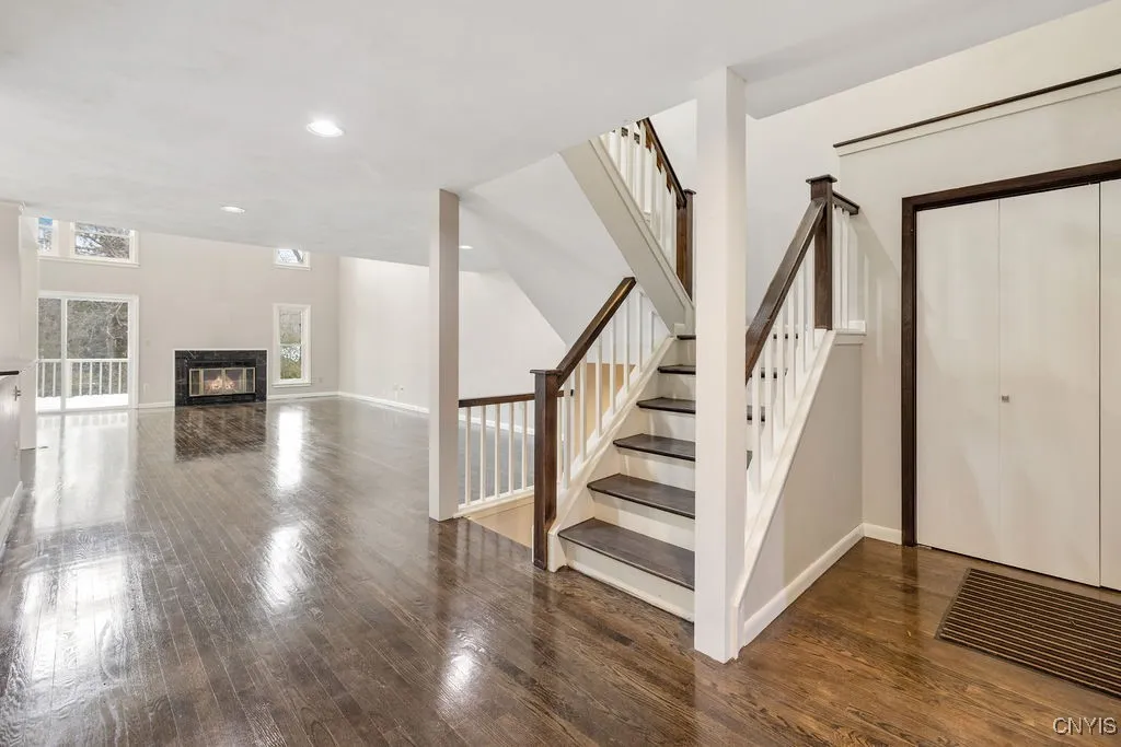 6208 Royal Birkdale, Dewitt, New York 13078, De Witt, New York 13078, 2 Bedrooms Bedrooms, 9 Rooms Rooms,3 BathroomsBathrooms,Residential,For Sale,6208 Royal Birkdale, Dewitt, New York 13078,0,S1650326