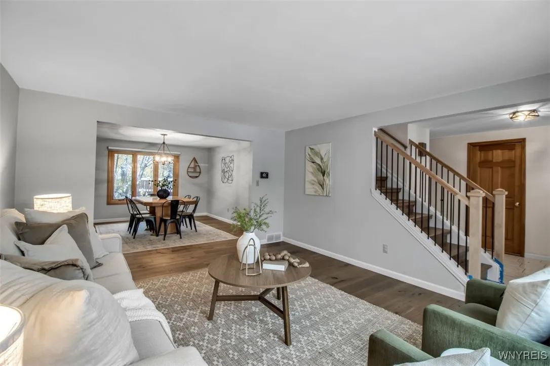 12 Arrow Trail, Lancaster, New York 14086, Lancaster, New York 14086, 4 Bedrooms Bedrooms, 10 Rooms Rooms,2 BathroomsBathrooms,Residential,For Sale,12 Arrow Trail, Lancaster, New York 14086,0,B1650367