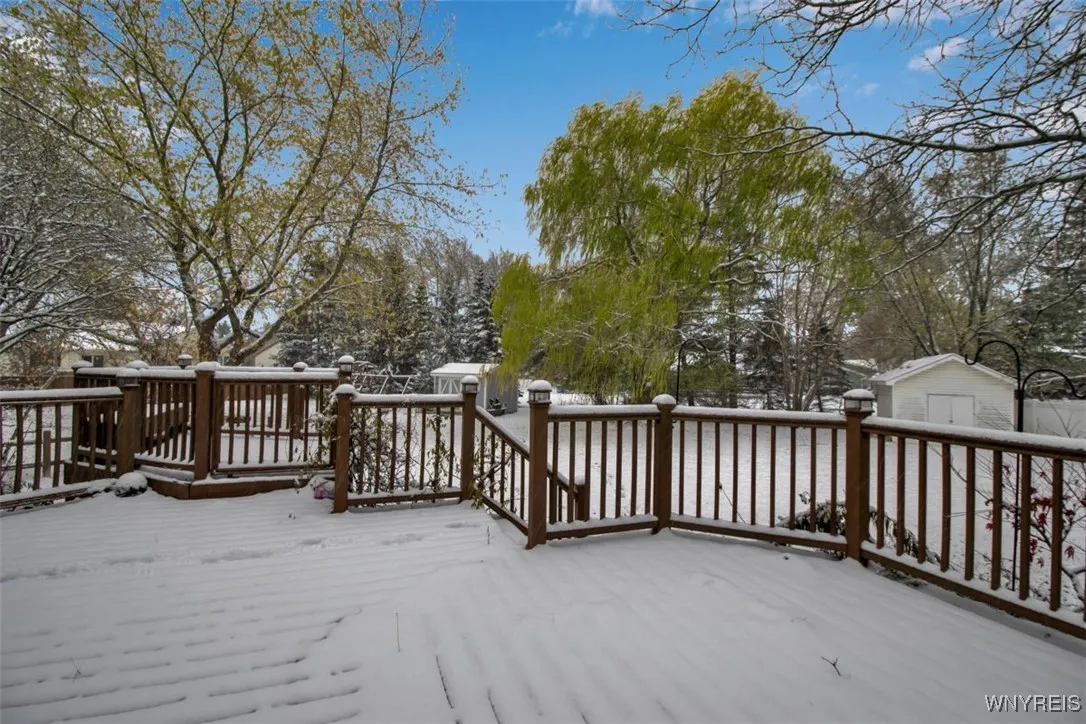 12 Arrow Trail, Lancaster, New York 14086, Lancaster, New York 14086, 4 Bedrooms Bedrooms, 10 Rooms Rooms,2 BathroomsBathrooms,Residential,For Sale,12 Arrow Trail, Lancaster, New York 14086,0,B1650367