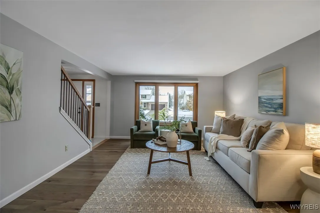 12 Arrow Trail, Lancaster, New York 14086, Lancaster, New York 14086, 4 Bedrooms Bedrooms, 10 Rooms Rooms,2 BathroomsBathrooms,Residential,For Sale,12 Arrow Trail, Lancaster, New York 14086,0,B1650367