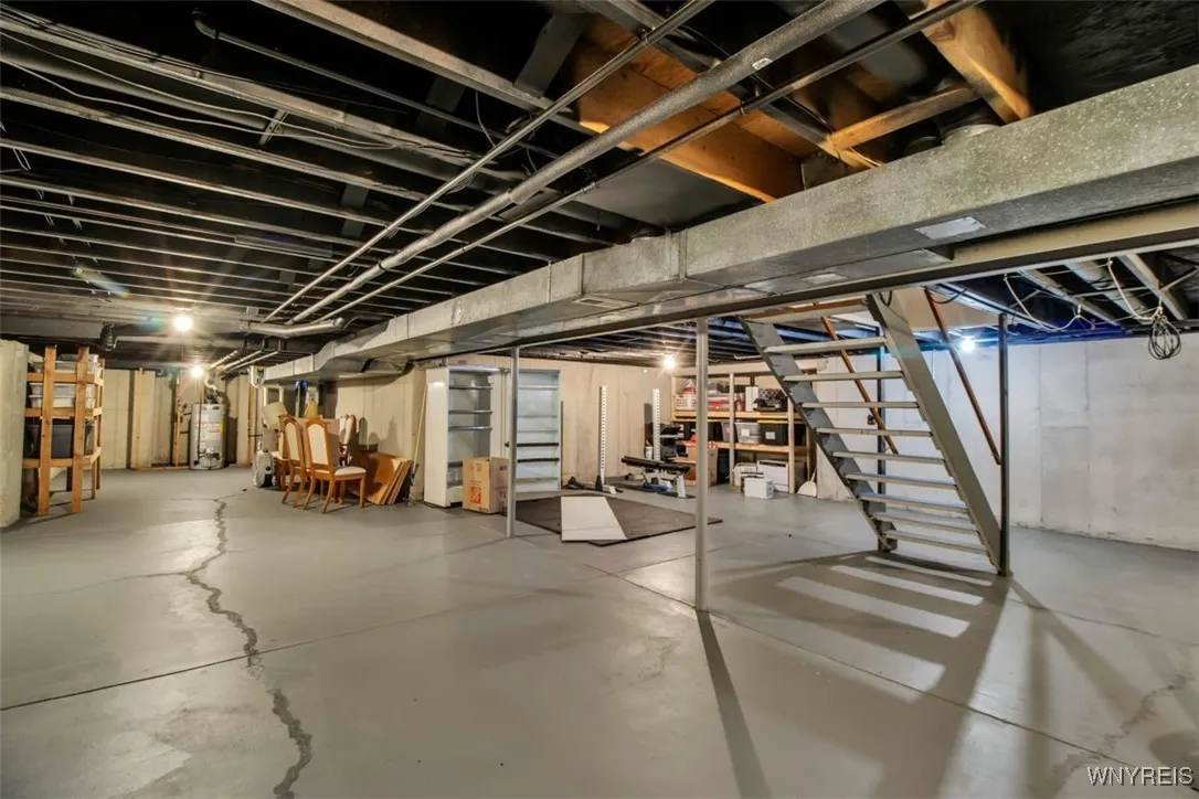 12 Arrow Trail, Lancaster, New York 14086, Lancaster, New York 14086, 4 Bedrooms Bedrooms, 10 Rooms Rooms,2 BathroomsBathrooms,Residential,For Sale,12 Arrow Trail, Lancaster, New York 14086,0,B1650367