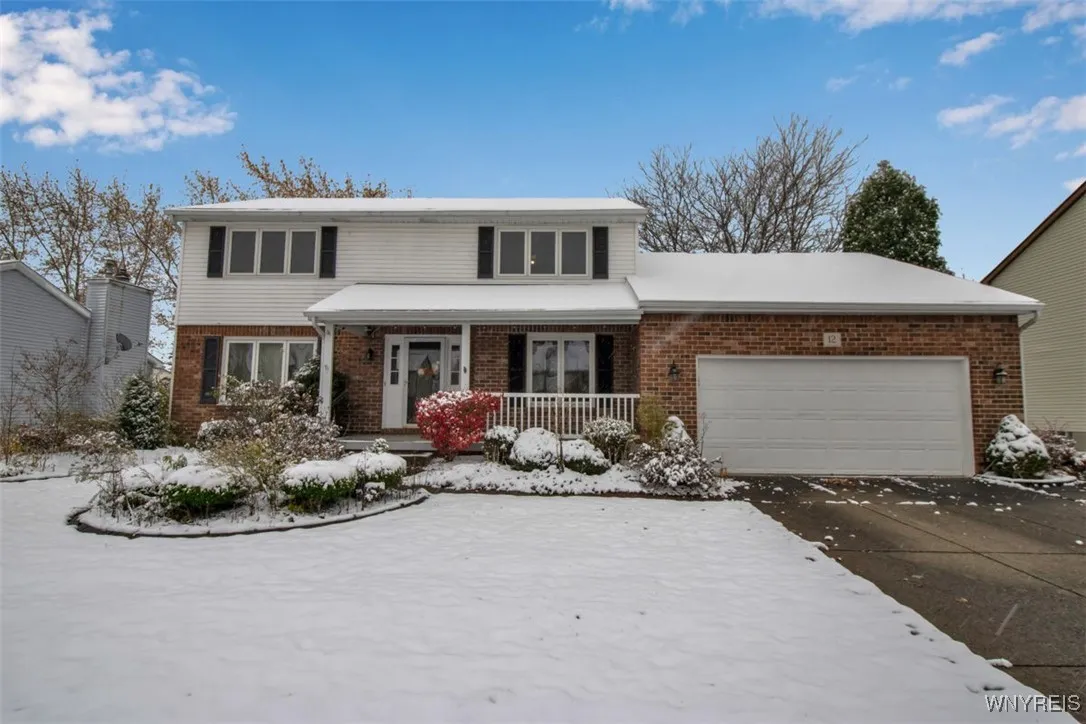 12 Arrow Trail, Lancaster, New York 14086, Lancaster, New York 14086, 4 Bedrooms Bedrooms, 10 Rooms Rooms,2 BathroomsBathrooms,Residential,For Sale,12 Arrow Trail, Lancaster, New York 14086,0,B1650367