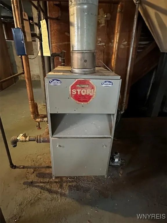 228 Highgate Avenue, Buffalo, New York 14215, Buffalo, New York 14215, 4 Bedrooms Bedrooms, 8 Rooms Rooms,2 BathroomsBathrooms,Residential,For Sale,228 Highgate Avenue, Buffalo, New York 14215,0,B1650652