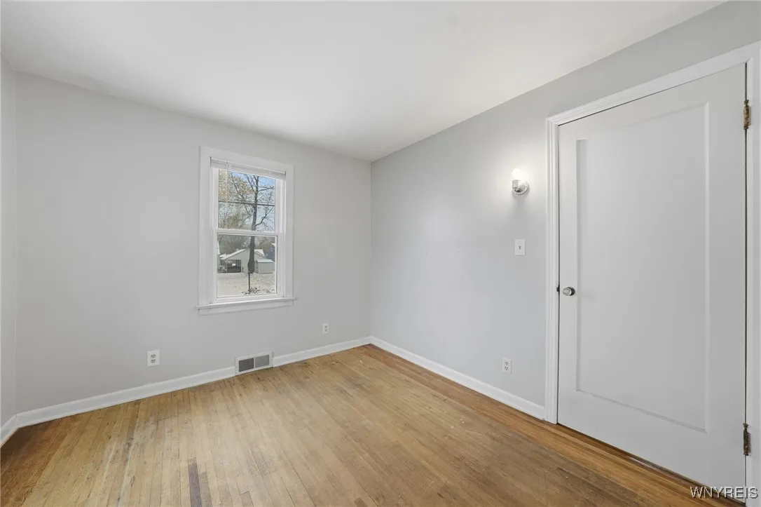 114 Westcliff Drive, West Seneca, New York 14224, West Seneca, New York 14224, 4 Bedrooms Bedrooms, 7 Rooms Rooms,2 BathroomsBathrooms,Residential,For Sale,114 Westcliff Drive, West Seneca, New York 14224,0,B1650599