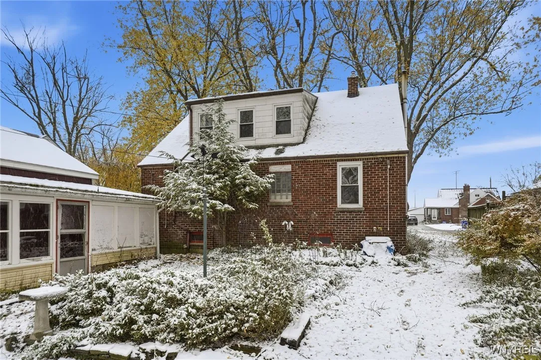 114 Westcliff Drive, West Seneca, New York 14224, West Seneca, New York 14224, 4 Bedrooms Bedrooms, 7 Rooms Rooms,2 BathroomsBathrooms,Residential,For Sale,114 Westcliff Drive, West Seneca, New York 14224,0,B1650599