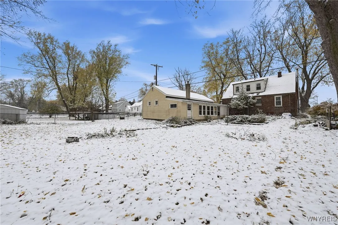 114 Westcliff Drive, West Seneca, New York 14224, West Seneca, New York 14224, 4 Bedrooms Bedrooms, 7 Rooms Rooms,2 BathroomsBathrooms,Residential,For Sale,114 Westcliff Drive, West Seneca, New York 14224,0,B1650599