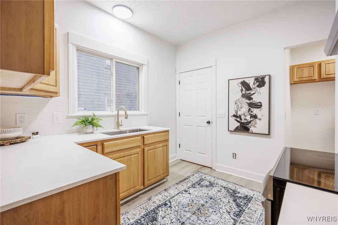 267 Flower City Park, Rochester, New York 14615, Rochester, New York 14615, 3 Bedrooms Bedrooms, 7 Rooms Rooms,1 BathroomBathrooms,Residential,For Sale,267 Flower City Park, Rochester, New York 14615,0,B1650500