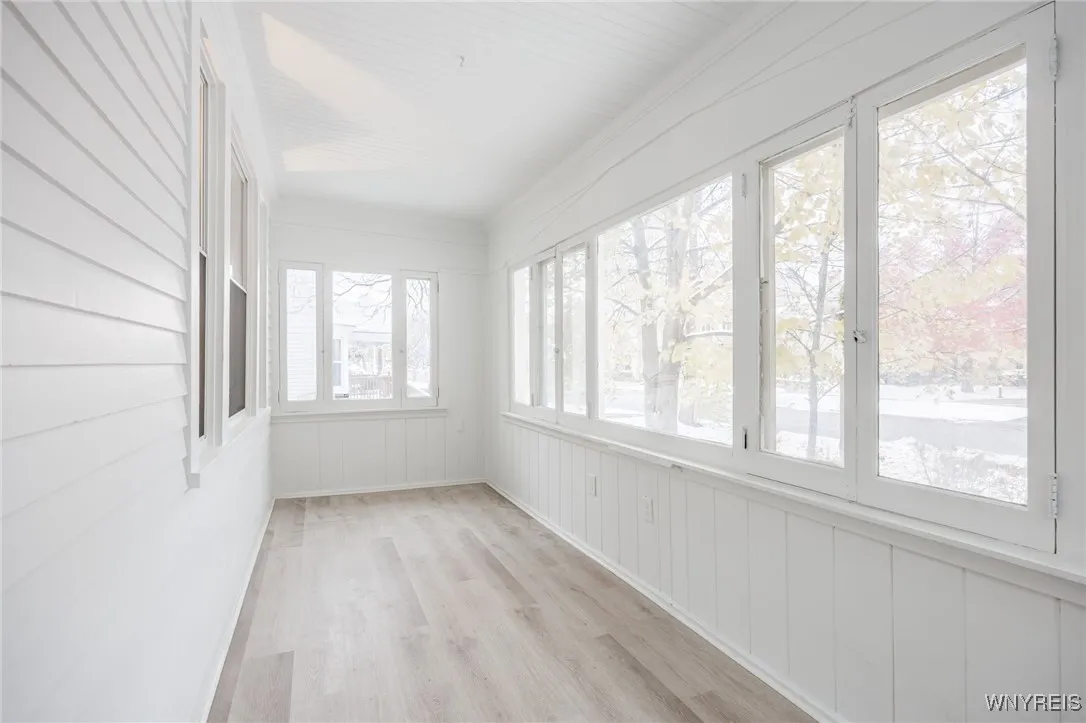 267 Flower City Park, Rochester, New York 14615, Rochester, New York 14615, 3 Bedrooms Bedrooms, 7 Rooms Rooms,1 BathroomBathrooms,Residential,For Sale,267 Flower City Park, Rochester, New York 14615,0,B1650500