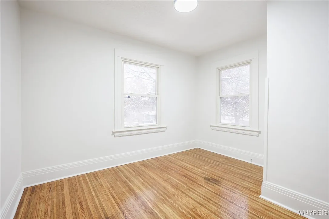 267 Flower City Park, Rochester, New York 14615, Rochester, New York 14615, 3 Bedrooms Bedrooms, 7 Rooms Rooms,1 BathroomBathrooms,Residential,For Sale,267 Flower City Park, Rochester, New York 14615,0,B1650500