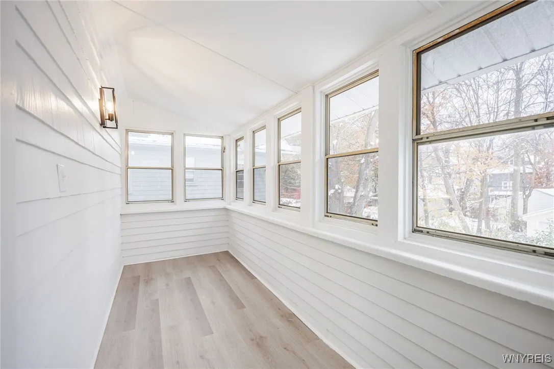 267 Flower City Park, Rochester, New York 14615, Rochester, New York 14615, 3 Bedrooms Bedrooms, 7 Rooms Rooms,1 BathroomBathrooms,Residential,For Sale,267 Flower City Park, Rochester, New York 14615,0,B1650500