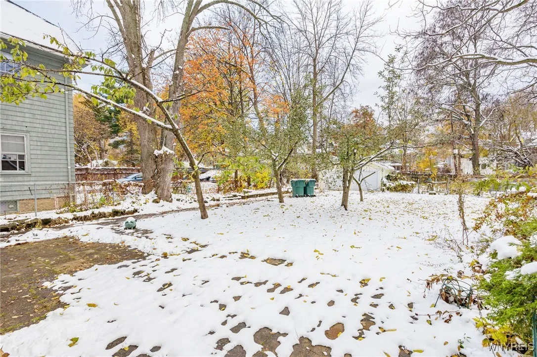 267 Flower City Park, Rochester, New York 14615, Rochester, New York 14615, 3 Bedrooms Bedrooms, 7 Rooms Rooms,1 BathroomBathrooms,Residential,For Sale,267 Flower City Park, Rochester, New York 14615,0,B1650500