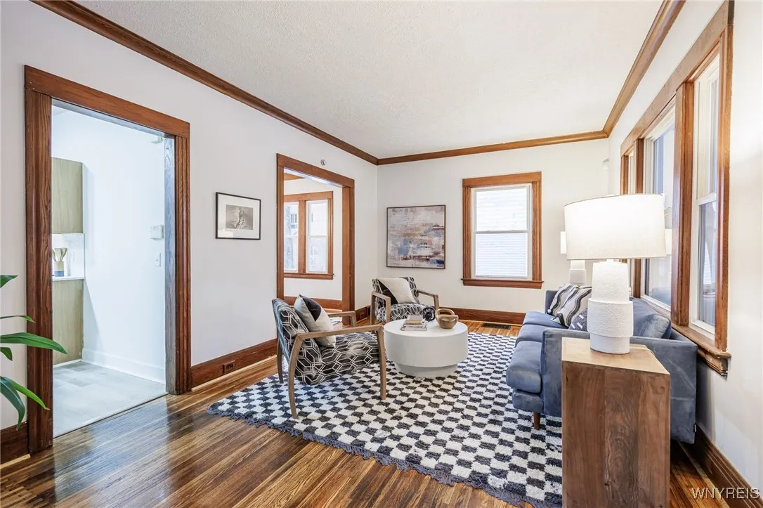 267 Flower City Park, Rochester, New York 14615, Rochester, New York 14615, 3 Bedrooms Bedrooms, 7 Rooms Rooms,1 BathroomBathrooms,Residential,For Sale,267 Flower City Park, Rochester, New York 14615,0,B1650500