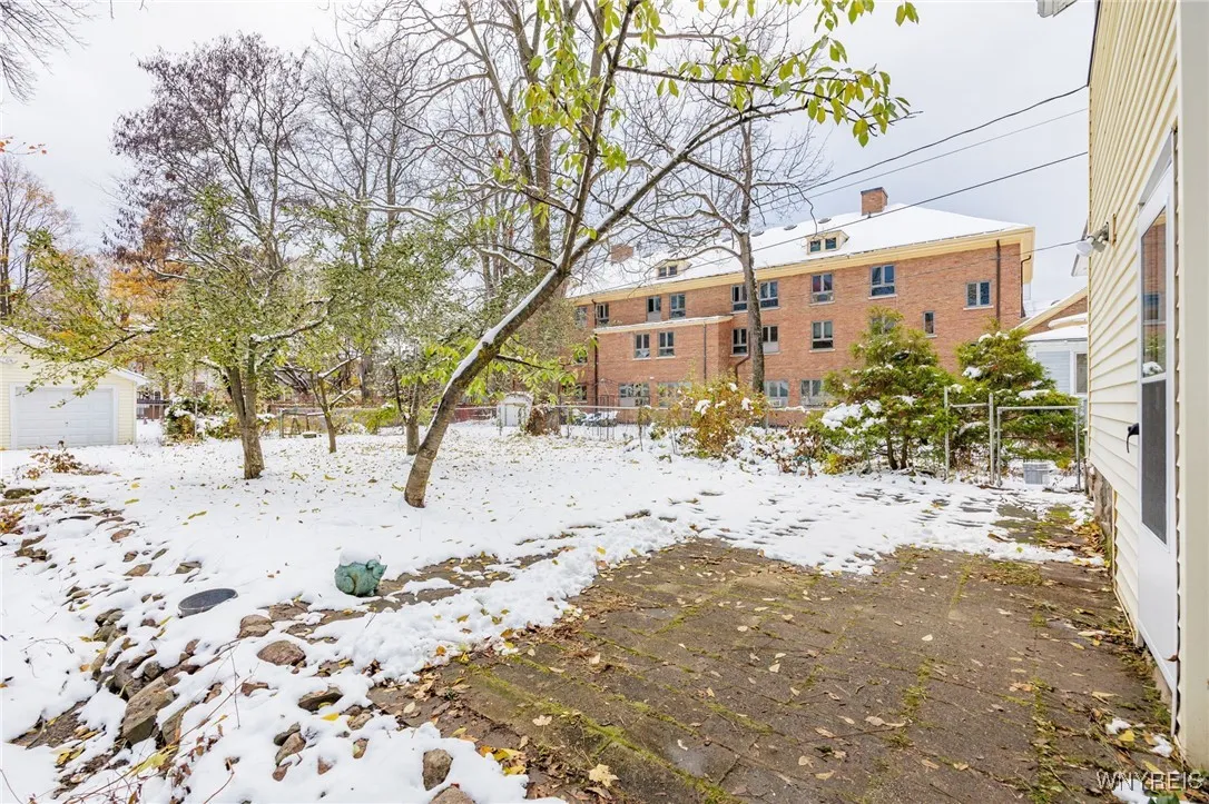 267 Flower City Park, Rochester, New York 14615, Rochester, New York 14615, 3 Bedrooms Bedrooms, 7 Rooms Rooms,1 BathroomBathrooms,Residential,For Sale,267 Flower City Park, Rochester, New York 14615,0,B1650500