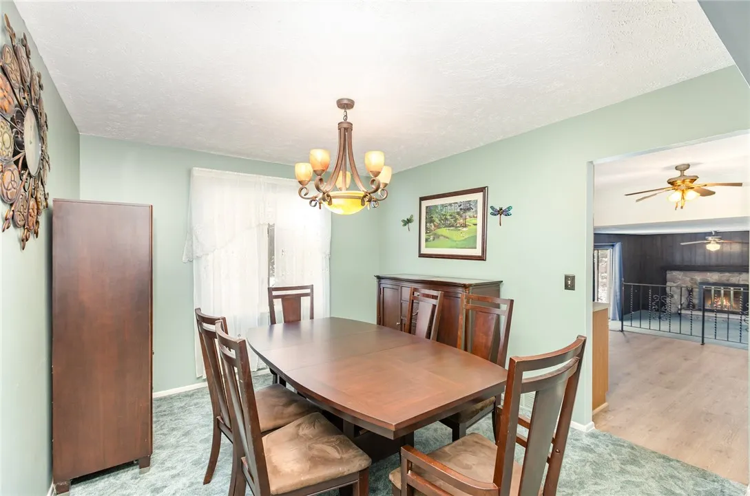 28 Venice Circle, Irondequoit, New York 14609, Irondequoit, New York 14609, 4 Bedrooms Bedrooms, 7 Rooms Rooms,2 BathroomsBathrooms,Residential,For Sale,28 Venice Circle, Irondequoit, New York 14609,0,R1650054