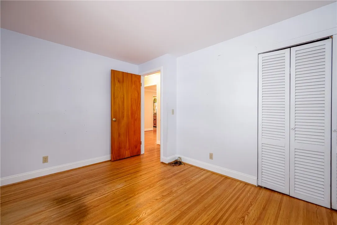 275 Sandalwood Drive, Greece, New York 14616, Greece, New York 14616, 2 Bedrooms Bedrooms, 5 Rooms Rooms,1 BathroomBathrooms,Residential,For Sale,275 Sandalwood Drive, Greece, New York 14616,0,R1641348