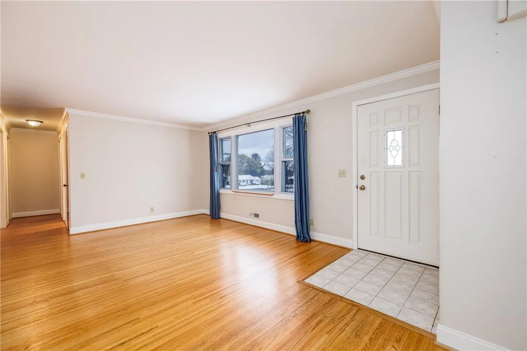 275 Sandalwood Drive, Greece, New York 14616, Greece, New York 14616, 2 Bedrooms Bedrooms, 5 Rooms Rooms,1 BathroomBathrooms,Residential,For Sale,275 Sandalwood Drive, Greece, New York 14616,0,R1641348