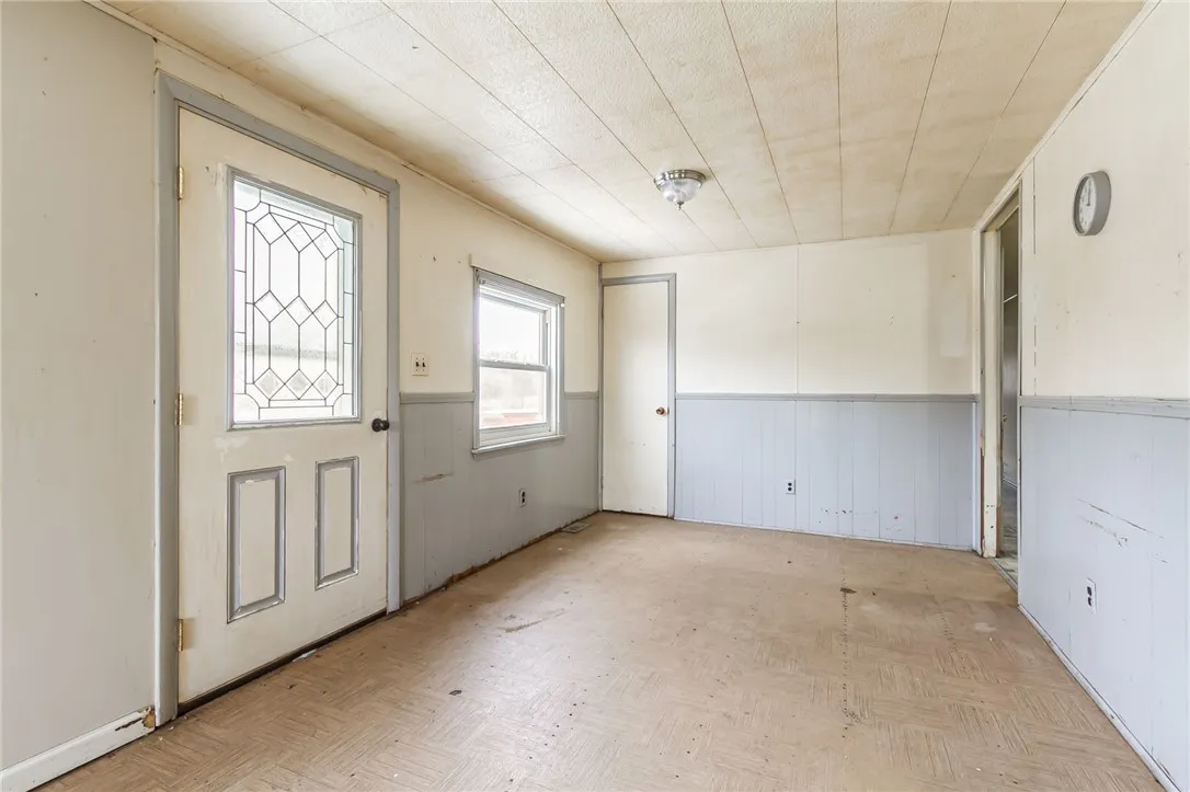 6928 State Route 31 East, Arcadia, New York 14513, Arcadia, New York 14513, 2 Bedrooms Bedrooms, 4 Rooms Rooms,1 BathroomBathrooms,Residential,For Sale,6928 State Route 31 East, Arcadia, New York 14513,0,R1650065