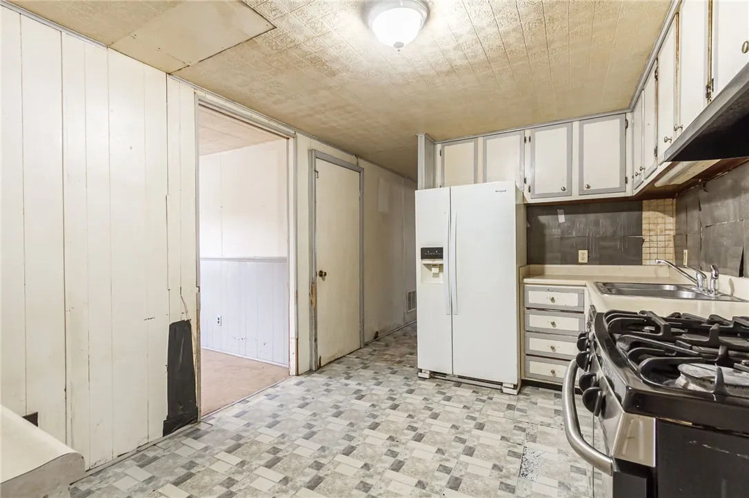 6928 State Route 31 East, Arcadia, New York 14513, Arcadia, New York 14513, 2 Bedrooms Bedrooms, 4 Rooms Rooms,1 BathroomBathrooms,Residential,For Sale,6928 State Route 31 East, Arcadia, New York 14513,0,R1650065