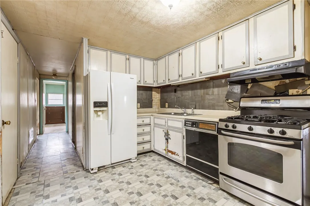 6928 State Route 31 East, Arcadia, New York 14513, Arcadia, New York 14513, 2 Bedrooms Bedrooms, 4 Rooms Rooms,1 BathroomBathrooms,Residential,For Sale,6928 State Route 31 East, Arcadia, New York 14513,0,R1650065