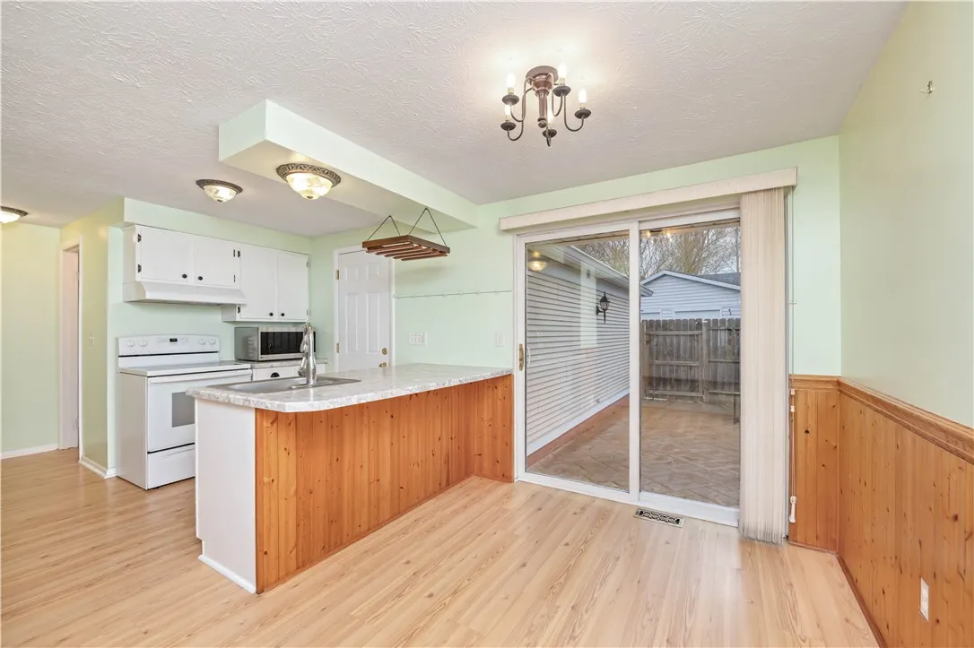 206 Greenway Boulevard, Riga, New York 14428, Riga, New York 14428, 3 Bedrooms Bedrooms, 8 Rooms Rooms,1 BathroomBathrooms,Residential,For Sale,206 Greenway Boulevard, Riga, New York 14428,0,R1650664