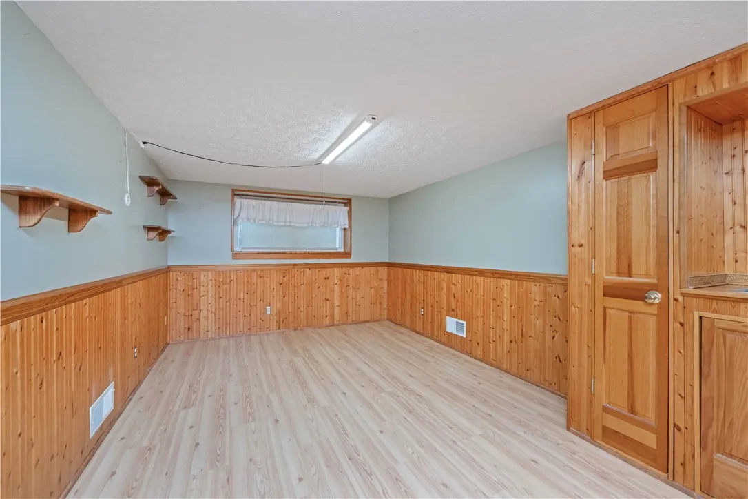 206 Greenway Boulevard, Riga, New York 14428, Riga, New York 14428, 3 Bedrooms Bedrooms, 8 Rooms Rooms,1 BathroomBathrooms,Residential,For Sale,206 Greenway Boulevard, Riga, New York 14428,0,R1650664