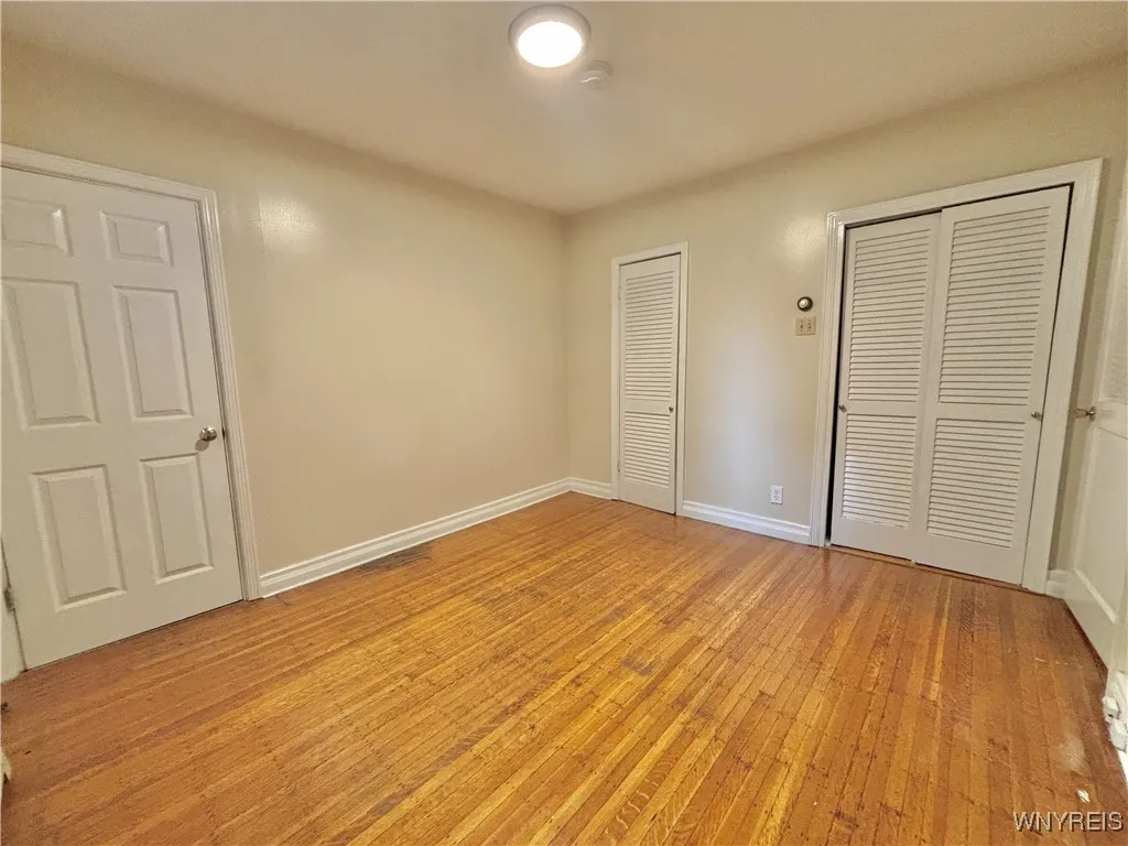 669 Potomac Avenue 1, Buffalo, New York 14222, Buffalo, New York 14222, 1 Bedroom Bedrooms, 4 Rooms Rooms,1 BathroomBathrooms,Residential Lease,For Rent,669 Potomac Avenue 1, Buffalo, New York 14222,0,B1650648