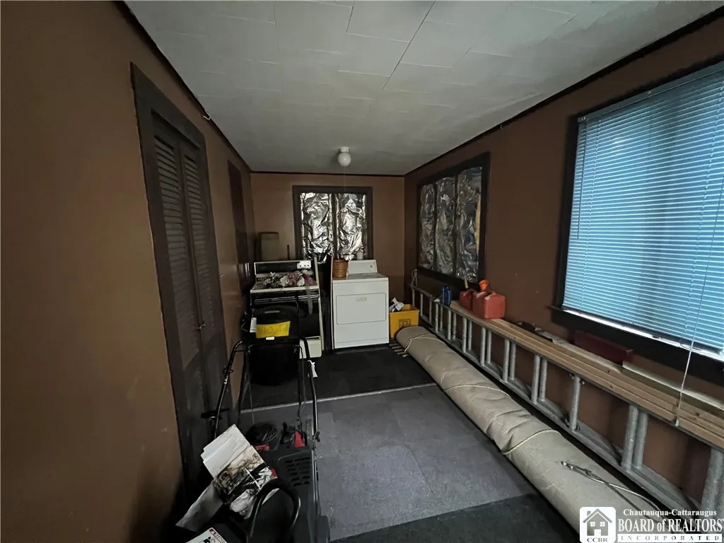 121 Willard Street, Jamestown, New York 14701, Jamestown, New York 14701, 2 Bedrooms Bedrooms, ,1 BathroomBathrooms,Residential,For Sale,121 Willard Street, Jamestown, New York 14701,0,R1650663