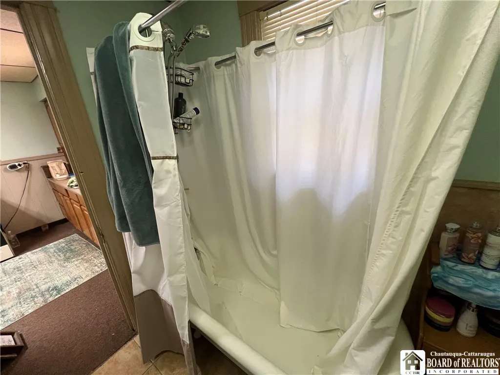 121 Willard Street, Jamestown, New York 14701, Jamestown, New York 14701, 2 Bedrooms Bedrooms, ,1 BathroomBathrooms,Residential,For Sale,121 Willard Street, Jamestown, New York 14701,0,R1650663