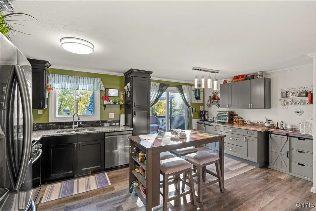 8221 Lucchesi Drive, Clay, New York 13041, Clay, New York 13041, 3 Bedrooms Bedrooms, 7 Rooms Rooms,2 BathroomsBathrooms,Residential,For Sale,8221 Lucchesi Drive, Clay, New York 13041,0,S1650439