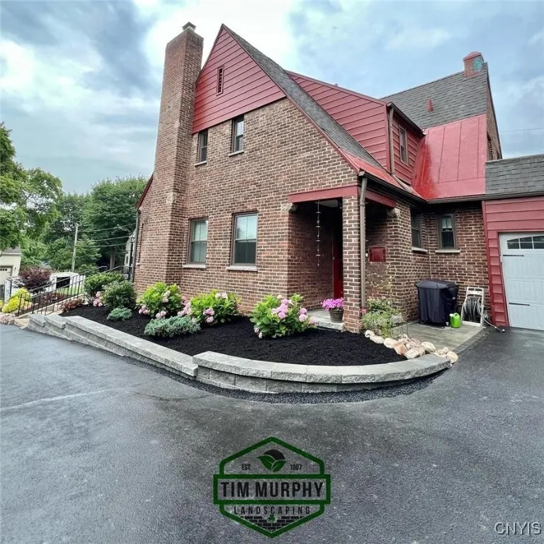 207 Lansdowne Road, Dewitt, New York 13214, De Witt, New York 13214, 3 Bedrooms Bedrooms, 8 Rooms Rooms,1 BathroomBathrooms,Residential,For Sale,207 Lansdowne Road, Dewitt, New York 13214,0,S1650475