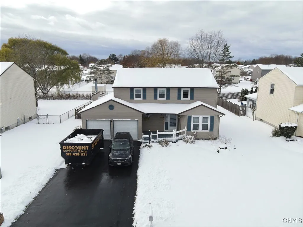 5238 Brescia, Clay, New York 13041, Clay, New York 13041, 4 Bedrooms Bedrooms, 10 Rooms Rooms,2 BathroomsBathrooms,Residential,For Sale,5238 Brescia, Clay, New York 13041,0,S1650614