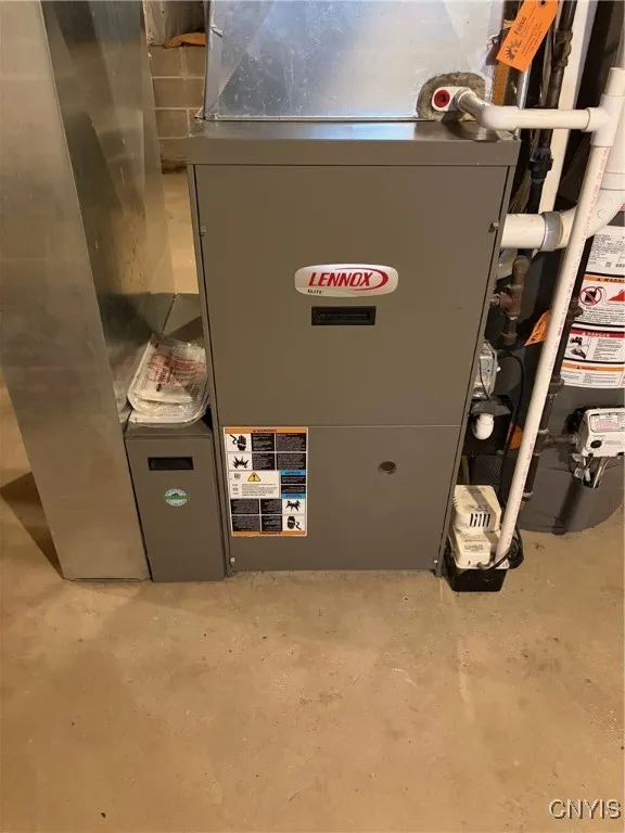 5238 Brescia, Clay, New York 13041, Clay, New York 13041, 4 Bedrooms Bedrooms, 10 Rooms Rooms,2 BathroomsBathrooms,Residential,For Sale,5238 Brescia, Clay, New York 13041,0,S1650614