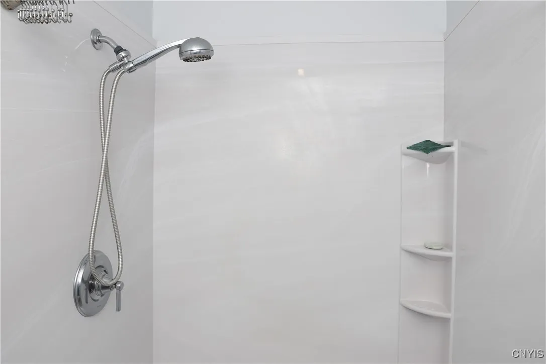 5238 Brescia, Clay, New York 13041, Clay, New York 13041, 4 Bedrooms Bedrooms, 10 Rooms Rooms,2 BathroomsBathrooms,Residential,For Sale,5238 Brescia, Clay, New York 13041,0,S1650614