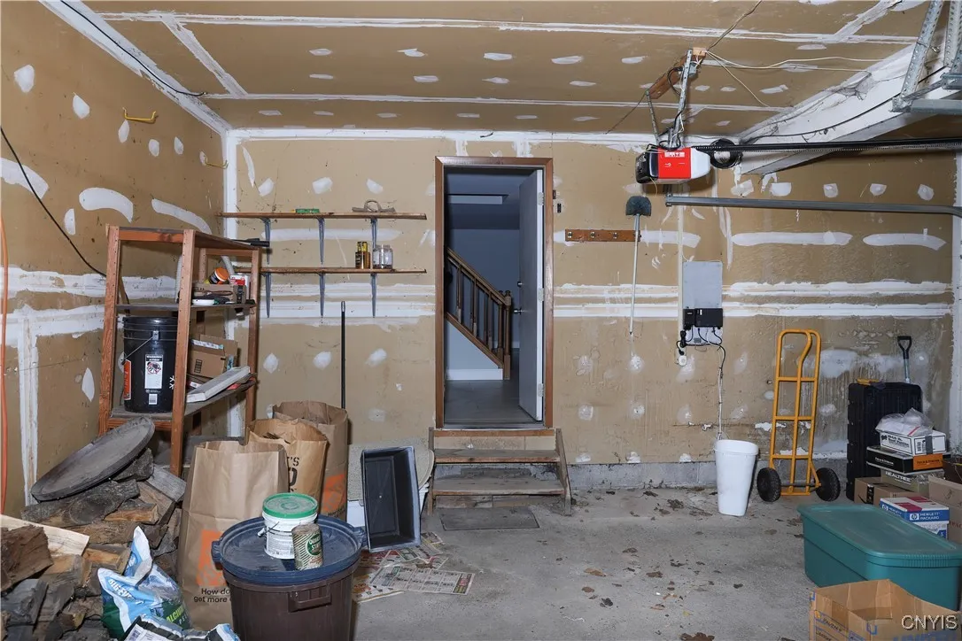 5238 Brescia, Clay, New York 13041, Clay, New York 13041, 4 Bedrooms Bedrooms, 10 Rooms Rooms,2 BathroomsBathrooms,Residential,For Sale,5238 Brescia, Clay, New York 13041,0,S1650614