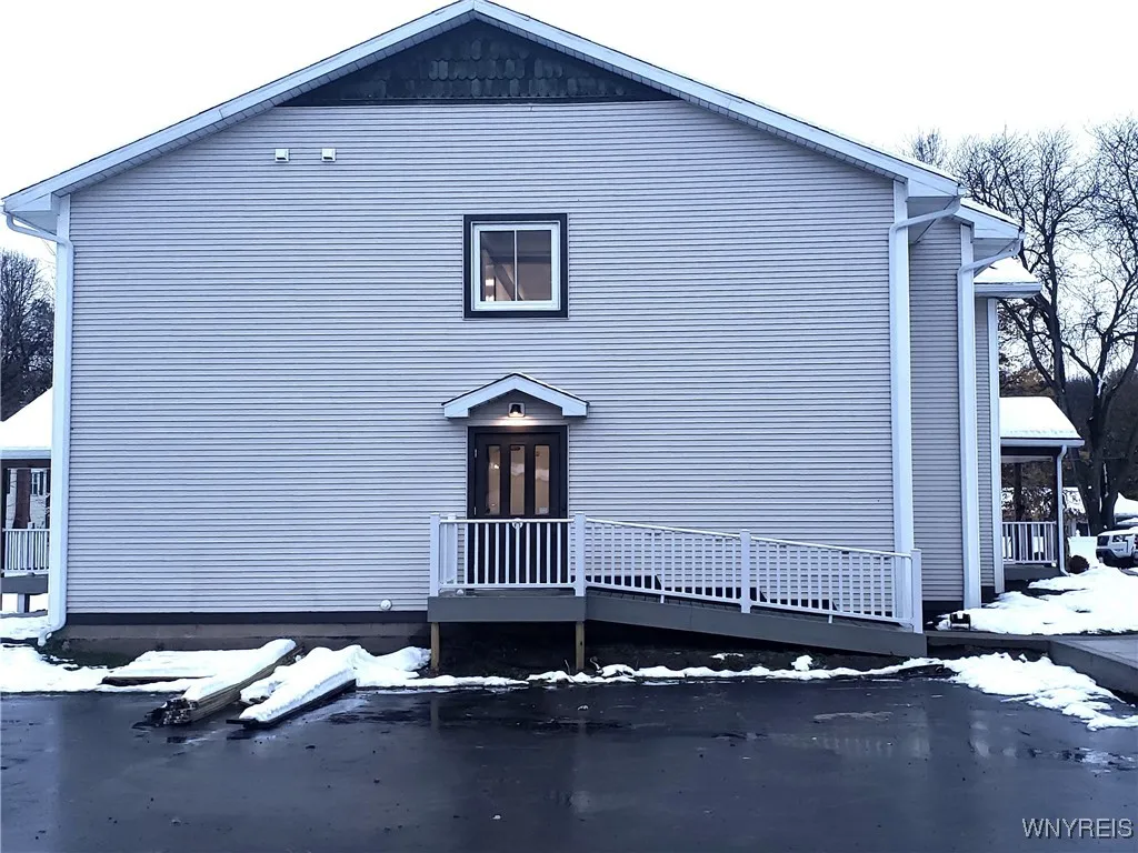 400 #b Ohio Street, Ridgeway, New York 14103, Ridgeway, New York 14103, 1 Bedroom Bedrooms, 2 Rooms Rooms,1 BathroomBathrooms,Residential Lease,For Rent,400 #b Ohio Street, Ridgeway, New York 14103,0,B1650517