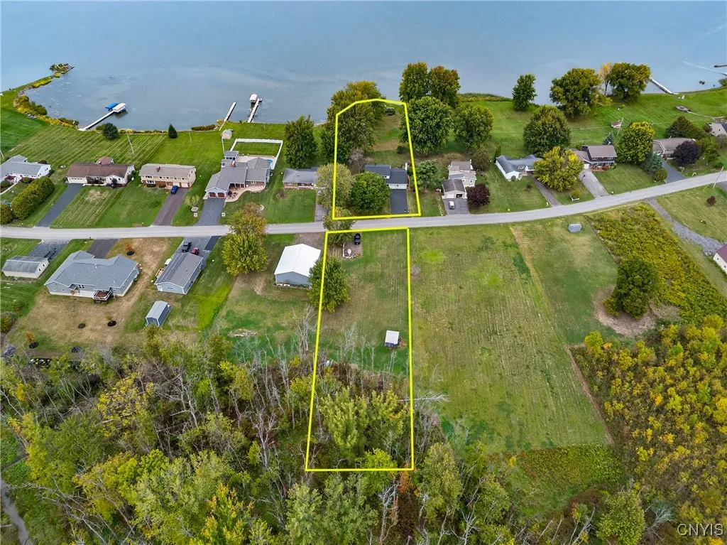 317 Barrett Lane, Sullivan, New York 13037, Sullivan, New York 13037, 4 Bedrooms Bedrooms, 10 Rooms Rooms,1 BathroomBathrooms,Residential,For Sale,317 Barrett Lane, Sullivan, New York 13037,0,S1650532