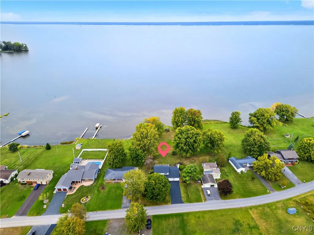 317 Barrett Lane, Sullivan, New York 13037, Sullivan, New York 13037, 4 Bedrooms Bedrooms, 10 Rooms Rooms,1 BathroomBathrooms,Residential,For Sale,317 Barrett Lane, Sullivan, New York 13037,0,S1650532