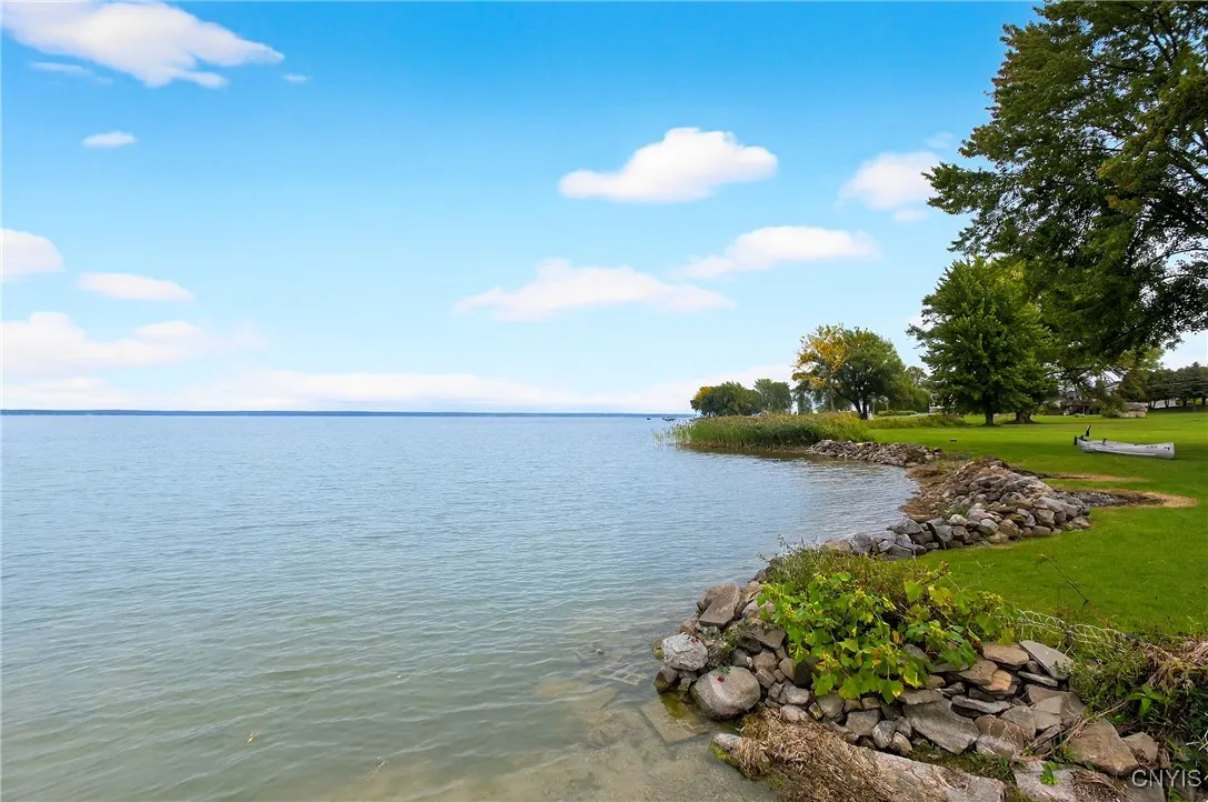 317 Barrett Lane, Sullivan, New York 13037, Sullivan, New York 13037, 4 Bedrooms Bedrooms, 10 Rooms Rooms,1 BathroomBathrooms,Residential,For Sale,317 Barrett Lane, Sullivan, New York 13037,0,S1650532