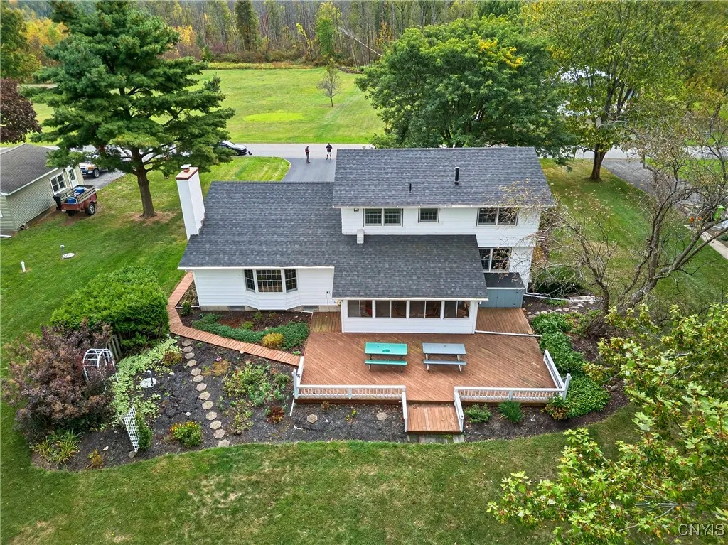 317 Barrett Lane, Sullivan, New York 13037, Sullivan, New York 13037, 4 Bedrooms Bedrooms, 10 Rooms Rooms,1 BathroomBathrooms,Residential,For Sale,317 Barrett Lane, Sullivan, New York 13037,0,S1650532