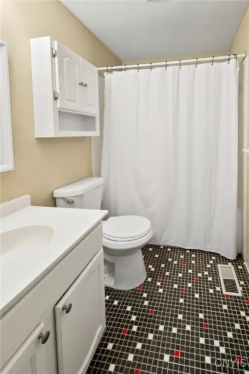 637 Village Blvd North, Van Buren, New York 13027, Van Buren, New York 13027, 2 Bedrooms Bedrooms, 5 Rooms Rooms,1 BathroomBathrooms,Residential,For Sale,637 Village Blvd North, Van Buren, New York 13027,0,S1647925