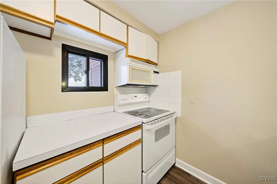 637 Village Blvd North, Van Buren, New York 13027, Van Buren, New York 13027, 2 Bedrooms Bedrooms, 5 Rooms Rooms,1 BathroomBathrooms,Residential,For Sale,637 Village Blvd North, Van Buren, New York 13027,0,S1647925