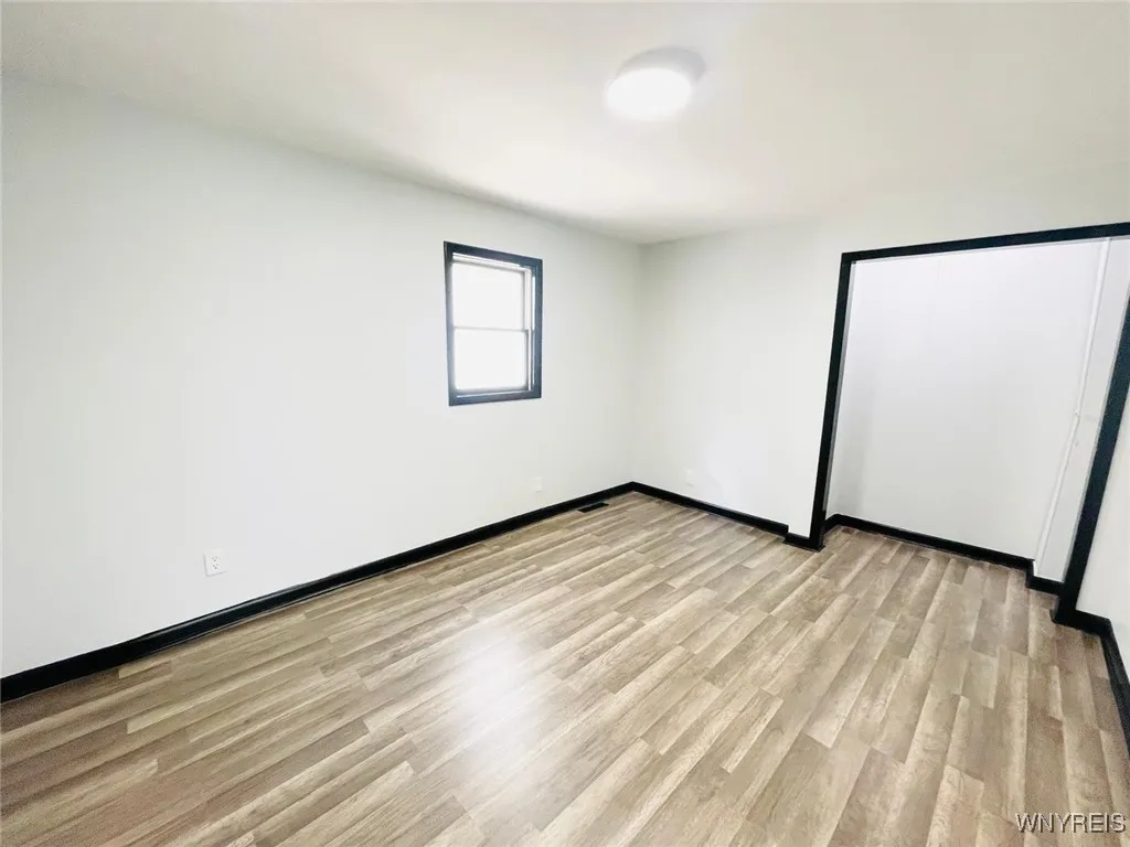 395 Dearborn Street, Buffalo, New York 14207, Buffalo, New York 14207, 4 Bedrooms Bedrooms, 8 Rooms Rooms,2 BathroomsBathrooms,Residential,For Sale,395 Dearborn Street, Buffalo, New York 14207,0,B1650678