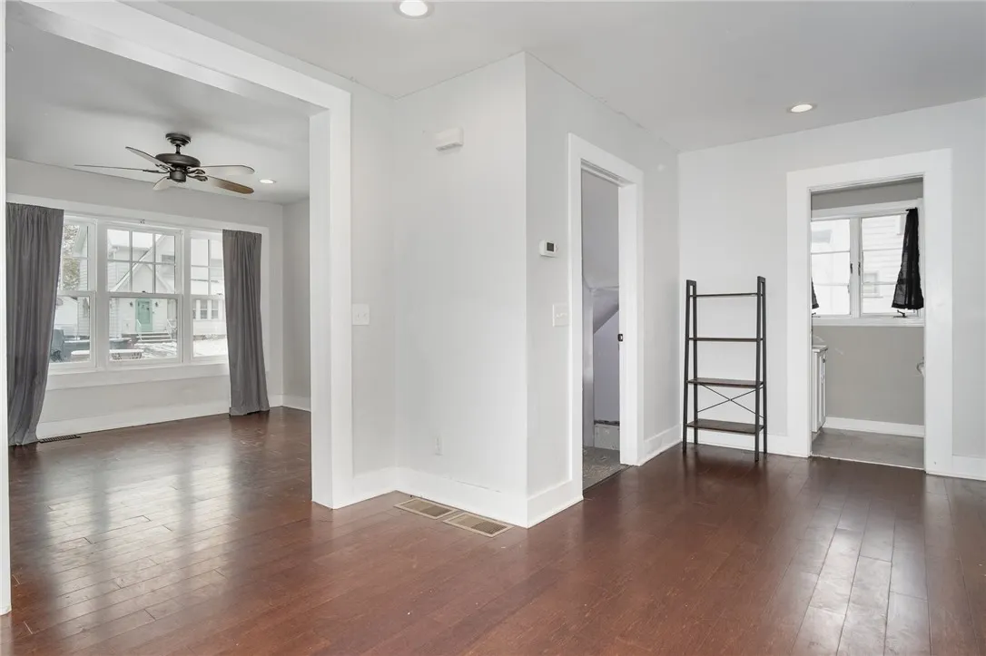 394 Laurelton Road, Irondequoit, New York 14609, Irondequoit, New York 14609, 2 Bedrooms Bedrooms, 5 Rooms Rooms,1 BathroomBathrooms,Residential,For Sale,394 Laurelton Road, Irondequoit, New York 14609,0,R1650230