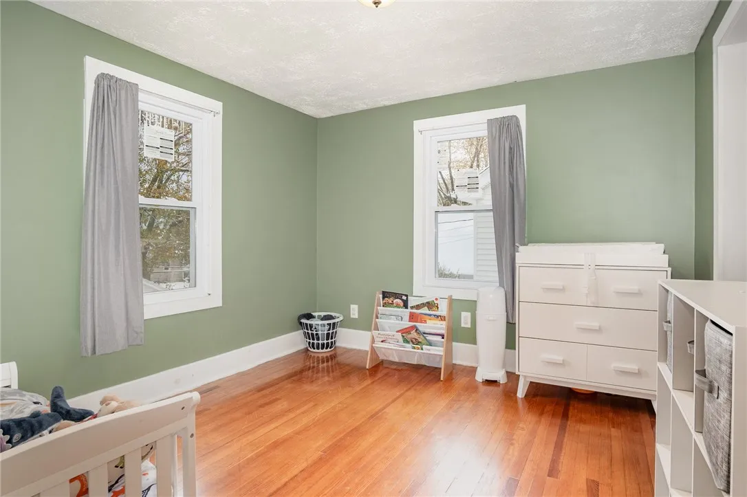 394 Laurelton Road, Irondequoit, New York 14609, Irondequoit, New York 14609, 2 Bedrooms Bedrooms, 5 Rooms Rooms,1 BathroomBathrooms,Residential,For Sale,394 Laurelton Road, Irondequoit, New York 14609,0,R1650230