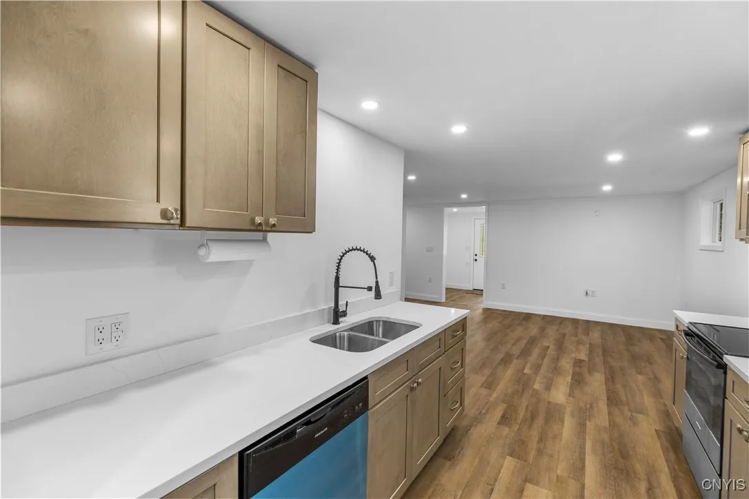 7160 Taft Avenue, Rome, New York 13440, Rome, New York 13440, 3 Bedrooms Bedrooms, 6 Rooms Rooms,1 BathroomBathrooms,Residential,For Sale,7160 Taft Avenue, Rome, New York 13440,0,S1649569