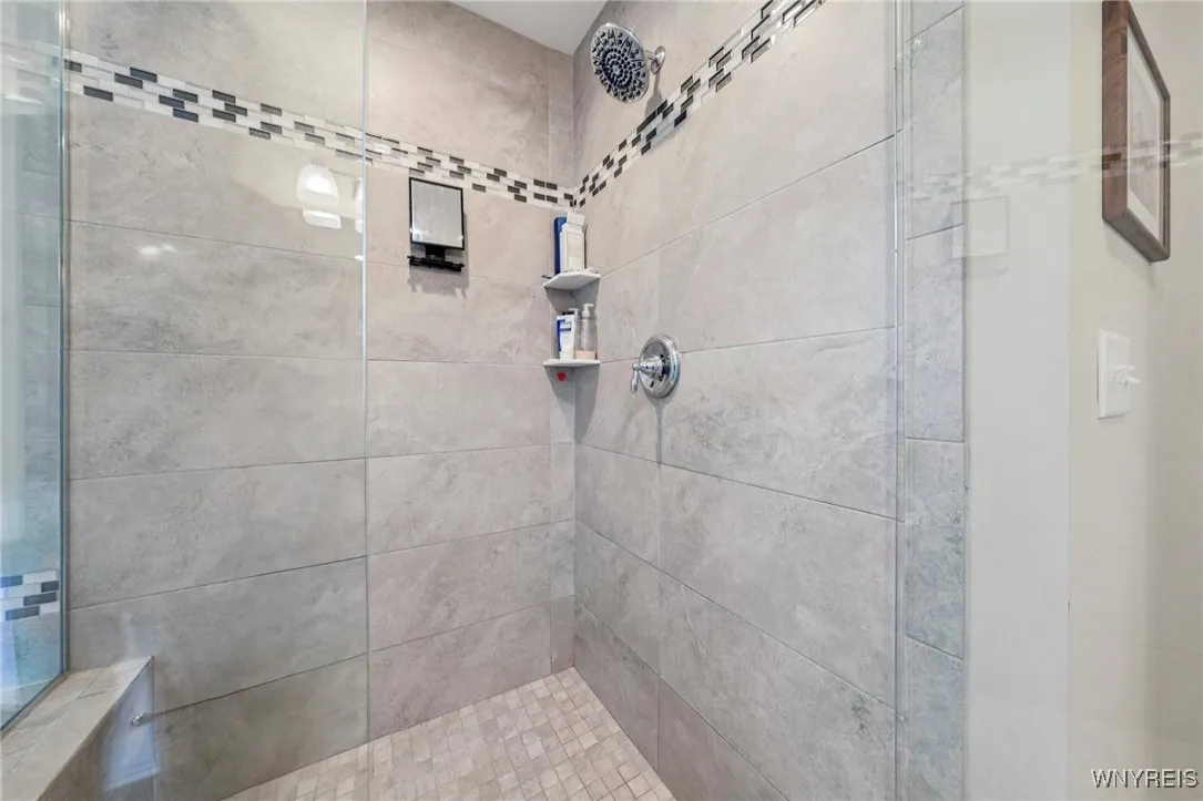 48 Worthington Lane, Lancaster, New York 14086, Lancaster, New York 14086, 4 Bedrooms Bedrooms, 9 Rooms Rooms,2 BathroomsBathrooms,Residential,For Sale,48 Worthington Lane, Lancaster, New York 14086,0,B1650690