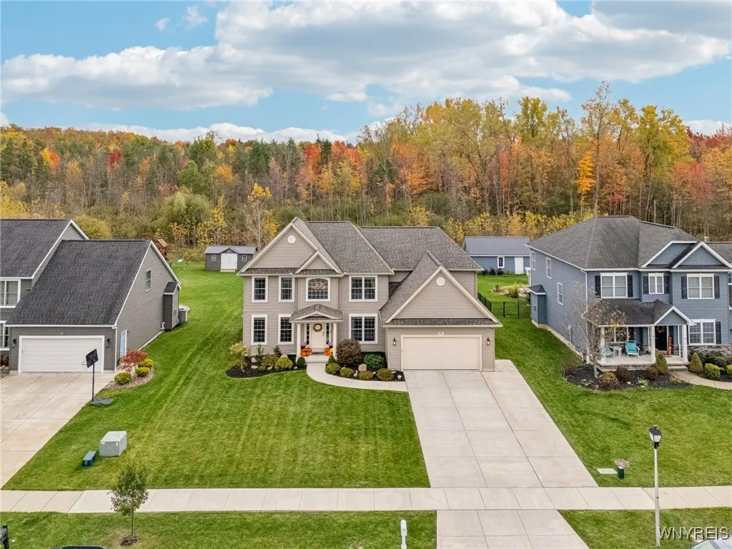 48 Worthington Lane, Lancaster, New York 14086, Lancaster, New York 14086, 4 Bedrooms Bedrooms, 9 Rooms Rooms,2 BathroomsBathrooms,Residential,For Sale,48 Worthington Lane, Lancaster, New York 14086,0,B1650690